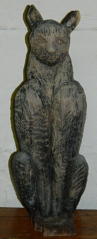 Hand carved figure of cat 19th Century Nyt!Log ind, og klik på stjernen for at gemme denne oversættelse i din parlør.Log indAfvis