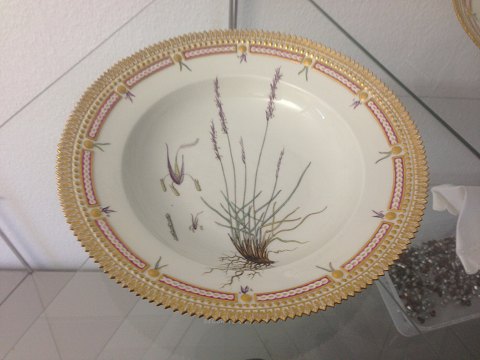 Royal Copenhagen Flora Danica Arnold Krog kvalitet fra 1904-1910 Dybtallerken No 3545
