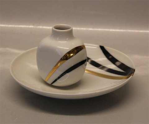 Royal Copenhagen Moder vas eand bowl #50