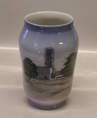 Royal Copenhagen 5094 RC Vase - Arne Jacobsen