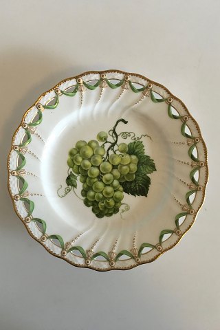 Royal Copenhagen Saksisk Blomst Frugtstel Tallerken  med Gennembrudt Kant No 429/1746