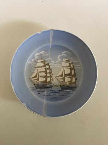 Royal Copenhagen Georg Stage Prøve Motiv Platte fra 1982 (Har Store Brændingsfejl)