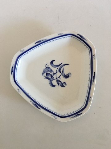 Bing & Grøndahl Jubilæumsstel / Blå Nellike Trekantet Kageskål