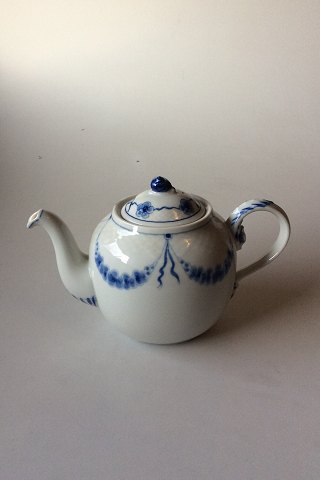Bing and Grondahl Empire Tea Pot No. 238 / 656