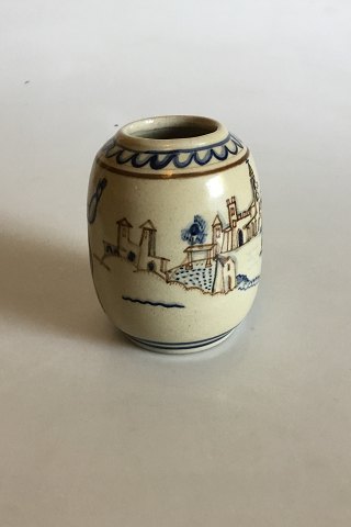 Patrick Nordstrøm og Viola Wahlstedt Borsi ISLE (Eget værksted)  Glaseret Vase af stentøj