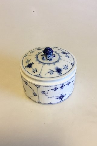 Royal Copenhagen Musselmalet Riflet Smørskål fra Solbjerg Mejeri med ikke tilhørende låg No 2199