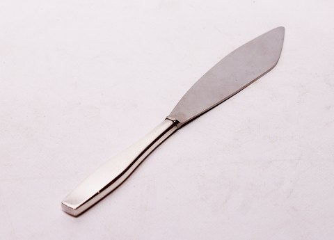 Kagekniv i Charlotte af Hans Hansen.5000m2 udstilling.