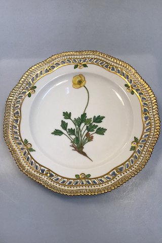 Royal Copenhagen Flora Danica Frokosttallerken No 20/3554 med gennembrudt kant