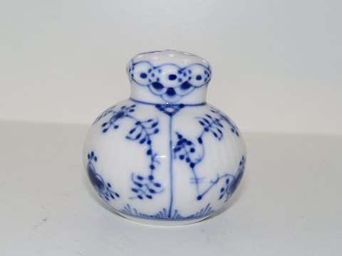 Blue Fluted Half LacePebber shaker