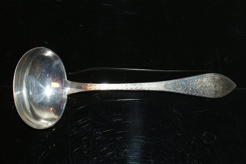 Sauce Ladle Empire SilverIn 1902Length 17.5 cm.