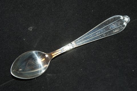 Coffee spoon / Teaspoon 
Krone silver cutlery
Length 11.5 cm.
