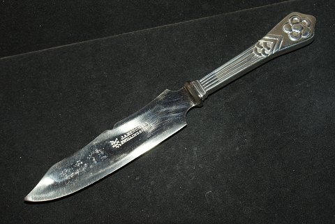 Cake knife / Cheese knife Copenhagen Porcelain SilverI. Ernst silverLength 20 cm.