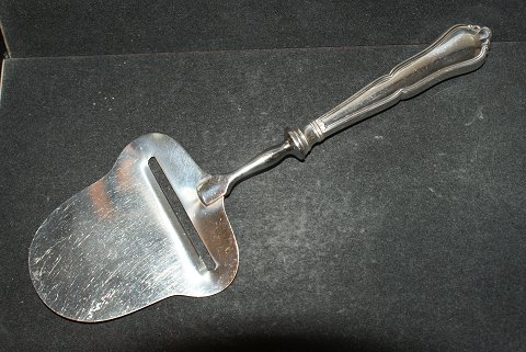 Cheese slicer Rita silver cutleryHorsens silverLength 20,5 cm.