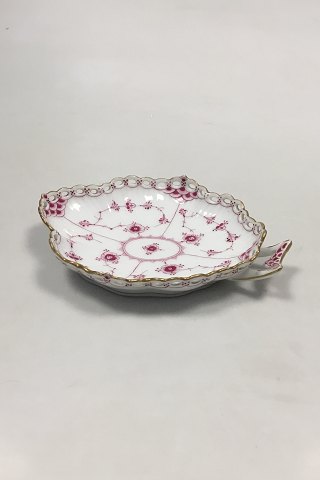 Royal Copenhagen Blue Fluted Red Ruby/Pink with Gold Edge Full Lace Assiet No 2/1076