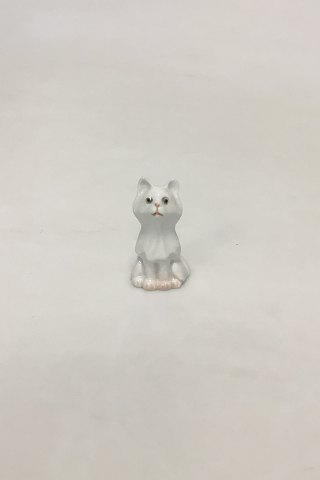 Bing & Grondahl Figurien og Cat No 2527