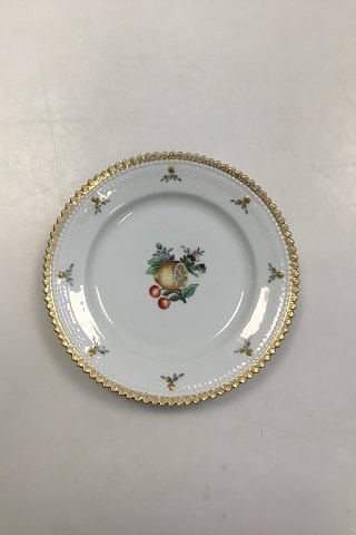 Royal Copenhagen Flora Danica Juliane Marie Cake plate No 17/3552