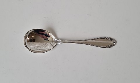 Elisabeth marmalade spoon in silver