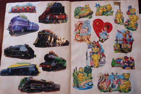 Gamle glansbilleder
Dette er kun en del af vores glansbilleder
Hvis du er interesseret, kontakt os for mere information