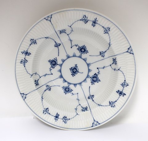 Royal Copenhagen. Blue fluted, plain. Deep plate. Model 165. Diameter 25 cm. (2 
quality)