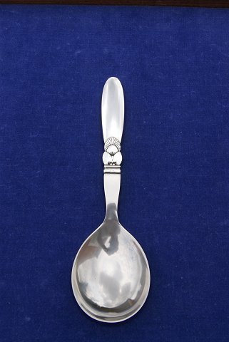 item no: s-Kaktus serveringsske m.stål