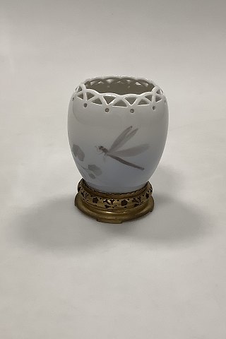 Royal Copenhagen Art Nouveua Vase med Motiv af Sølvsmed samt Bronze Stand No 974 / 225