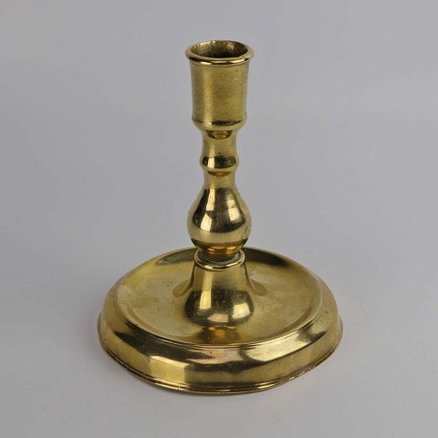 Lysestage i messing13 cmNæstved