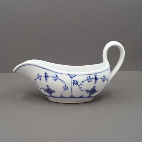 Royal Copenhagen, blue fluted; A sauce jug of porcelain #204