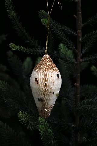 Gammel juletræspynt lavet i papir med guldglimmer...