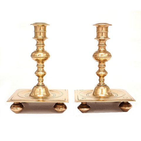 Pair of very large Danish Baroque brass "castle" 
candlesticks. Denmark circa 1750. H: 26cm