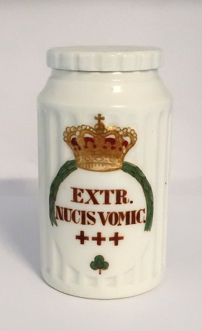 Royal Copenhagen. Apothecary jar. Extr. Nucis Vomic. Height 13 cm. Produced 
before 1923. (1 quality)