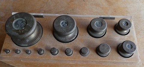 vare nr: v-13 Vægtlodder i messing