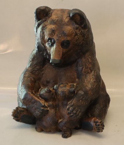 Aluminia 3824 Bear sitting with cubs 24 x 30 cm Jeanne Grut