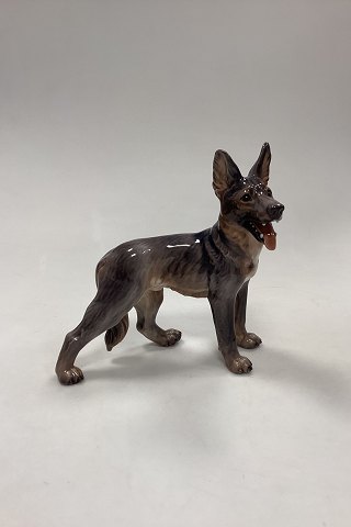 Dahl Jensen Figurine of Large German Shepherd No. 1087