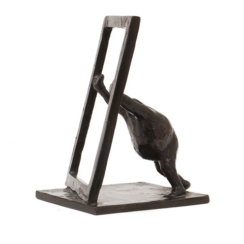 Keld Moseholm bronzefigur. Keld Moseholm, 
1936-2023, skulptur i bronze. Signeret "KMJ 4 - 
8". H: 10,5cm. B: 7,5cm. D: 8,5cm