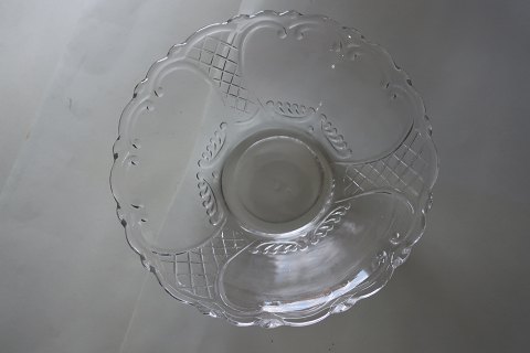 Smuk gammel glasskål
Diam: 13cm
H: 4,5cm
Fra 1900-tallet