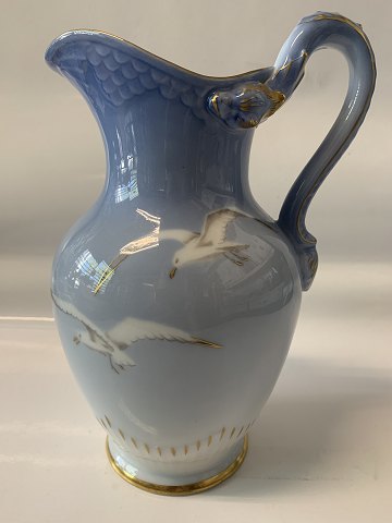 Seagull with gold, Bing & ...