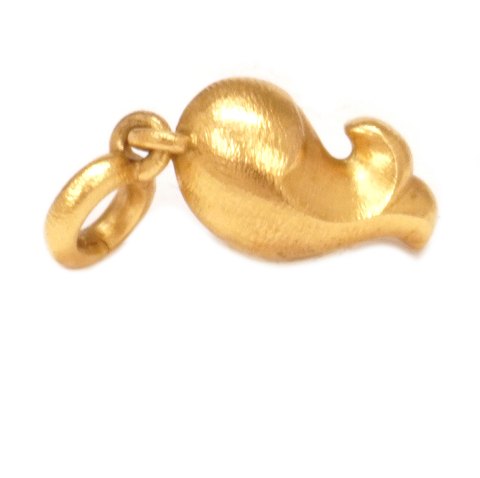 Ole Lynggaard Copenhagen 14kt gold Whale charm. 
Size: 20x33mm