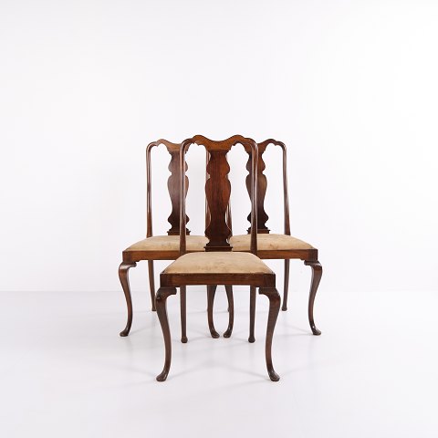 Set of 3 Dining Chairs – Louis XV Style – Mahogany – Floral Upholstery – 20th 
Century
Great condition

