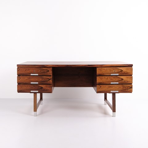 Midcentury Desk – EP401 – Eigil Petersens Møbelfabrik – Rosewood – 1960s
Great condition
