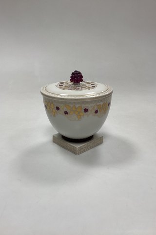 Bing og Grøndahl Hans Tegner Bonbonniere med druer