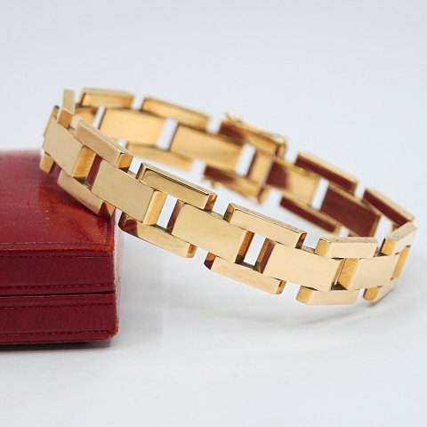 Aage Albing; A bracelet of 14k gold