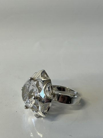 Vintage ring with a large clear zircon silverSize 57 (One Size)