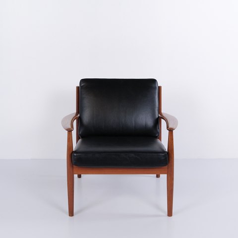 Lounge chairs