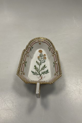 Royal Copenhagen Flora Danica Asiet No. 3544