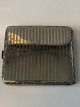 Cigarette case / Short case Silver
Measures 8.5 x 7.5 cm
