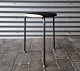 Skammel med metalben
Højde 46 cm