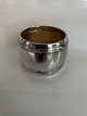Napkin Ring Silver
Stamp: H.J. 830S
Size 3 x ø 4.0 cm.