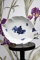 Royal Copenhagen Blue Flower braided leaf-shaped cake plate.10/8003. with stamp 
from the year 1893-1923...