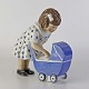 RC figur
407
Pige med dukkevogn
15,5 cm