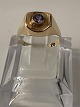 14 karat guld, Dame ring med en amatyst.
Ring størrelse 54.